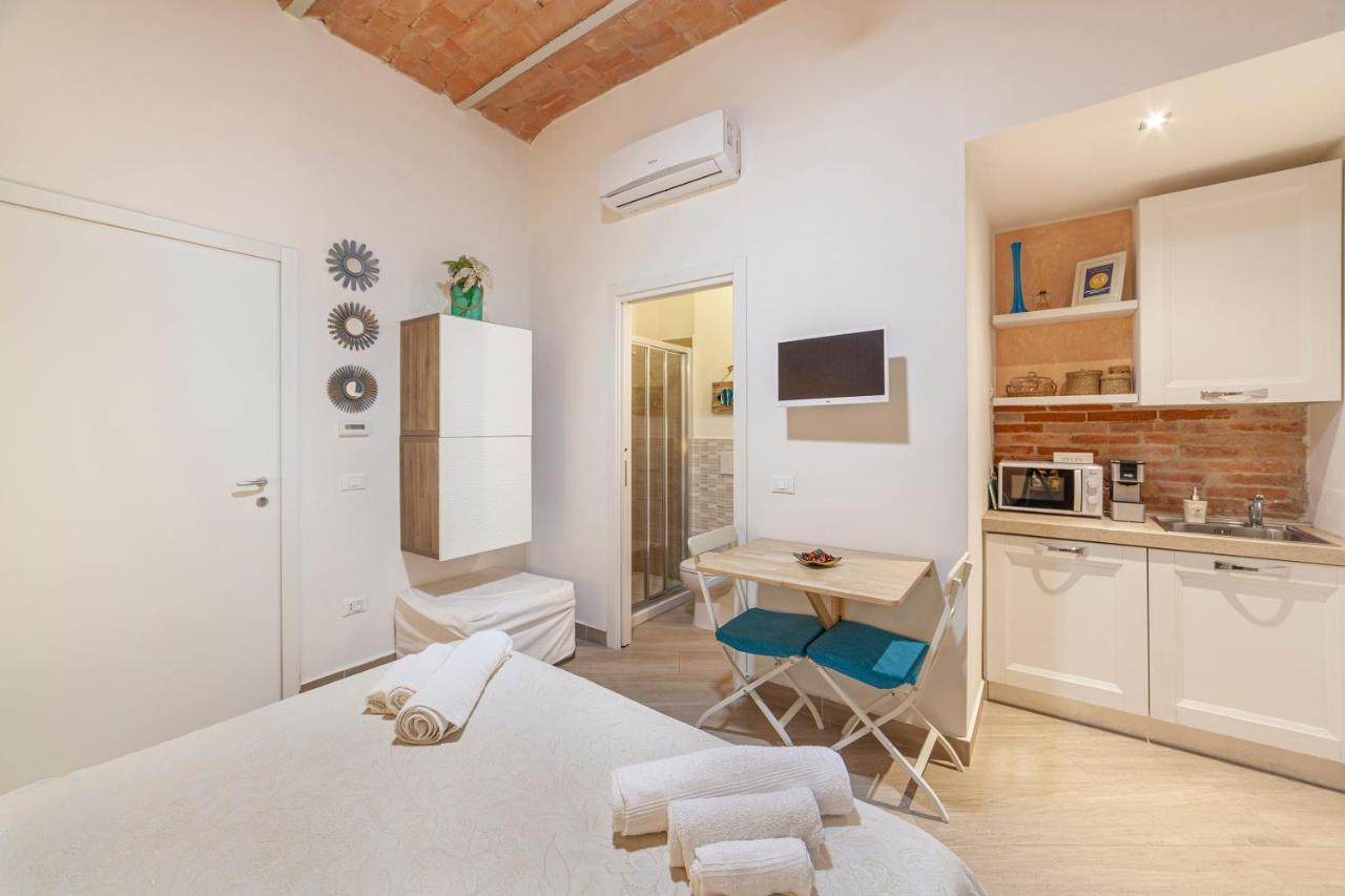 B&B Prima Dell'Elba Пьомбино Экстерьер фото